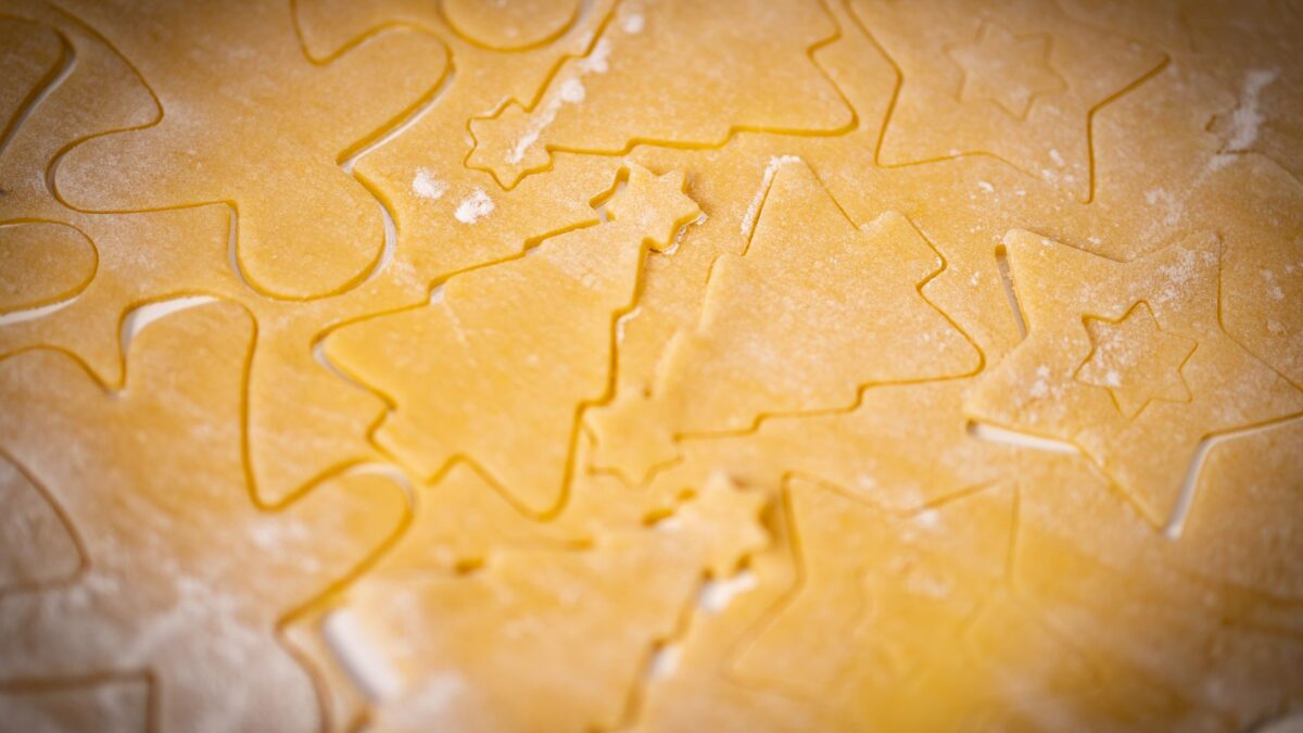 Cut-Out Christmas Sugar Cookies That Hold Their Shape: Chilling, Rolling and Baking