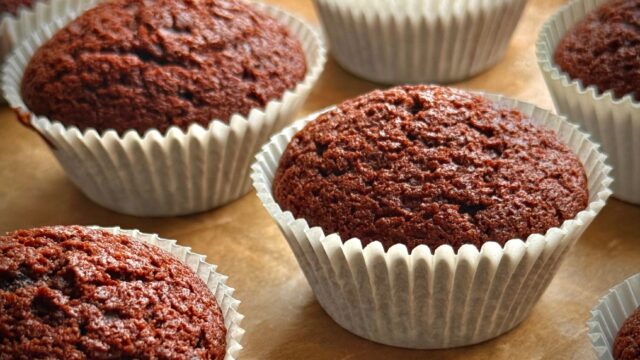 Gingerbread Muffins: Molasses Spice Muffins for December Breakfasts