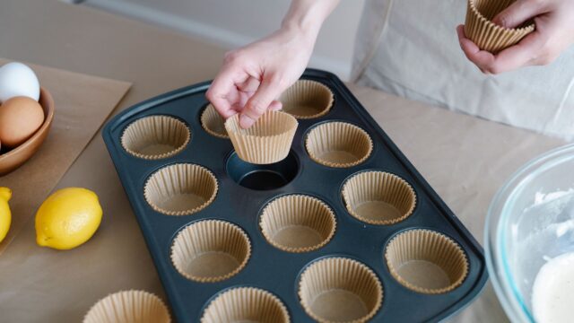 Lemon Poppy Seed Muffins: Zest vs. Juice, a Standard Recipe and a Simple Glaze