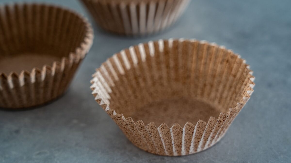 Muffin Liners Guide: Paper, Foil, Parchment Tulips and Silicone Cups