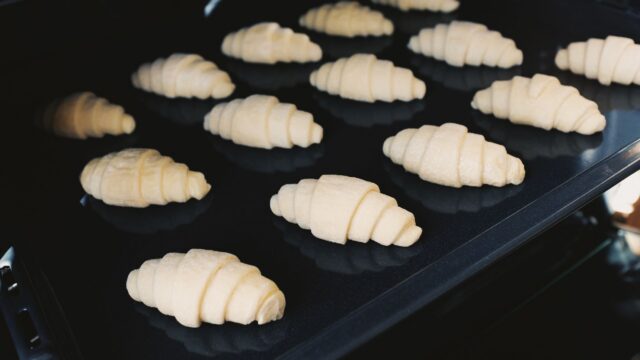 Oven Thermometers and Probe Thermometers for Baking: Placement, Calibration and Target Temps