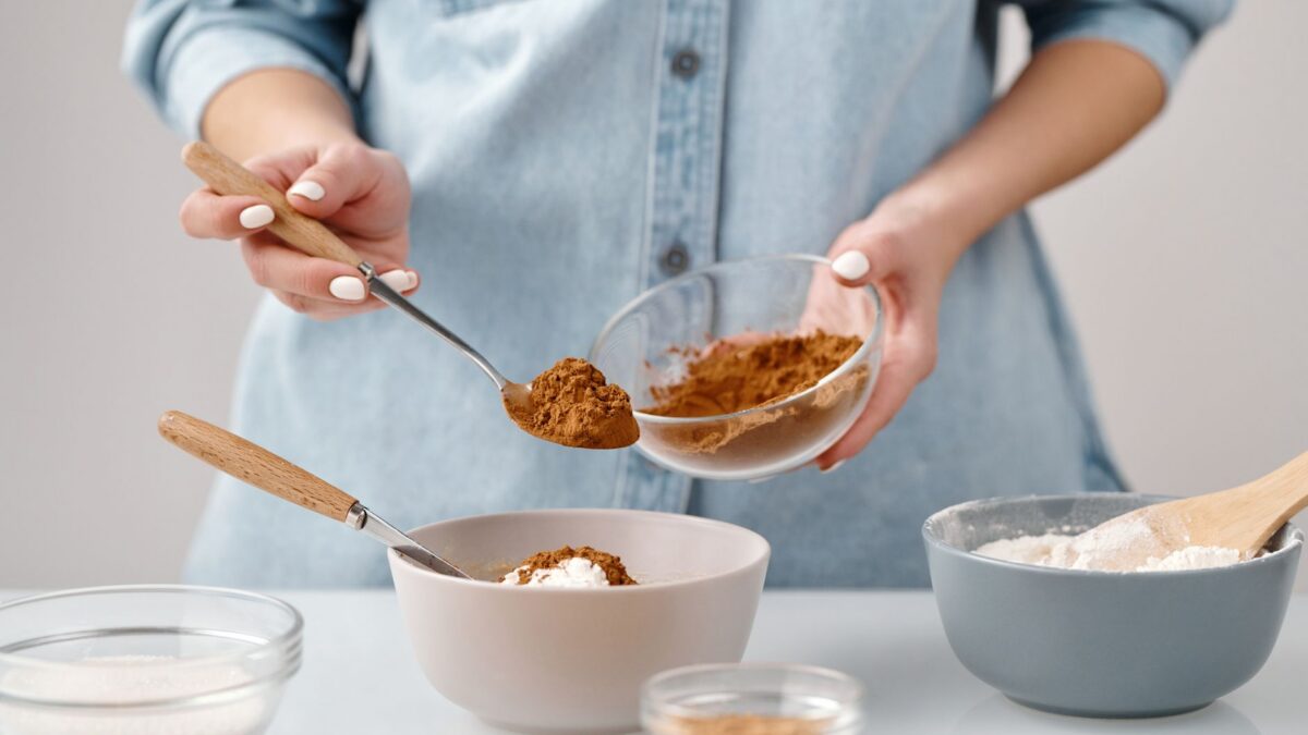 baking spices bowls