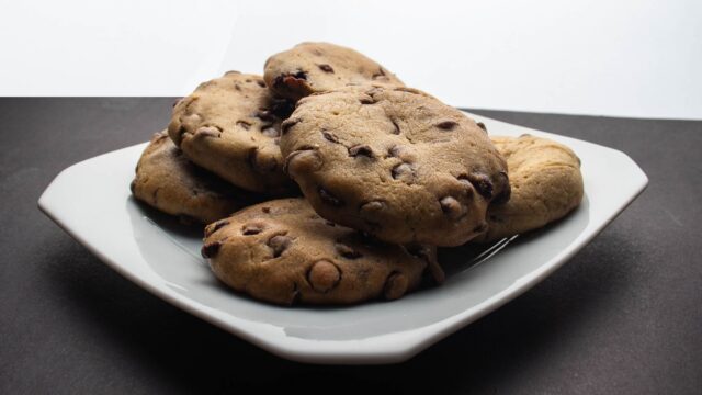 chocolate chip cookies