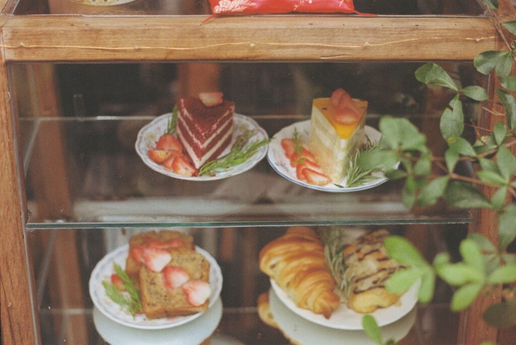 sliced cake on plate